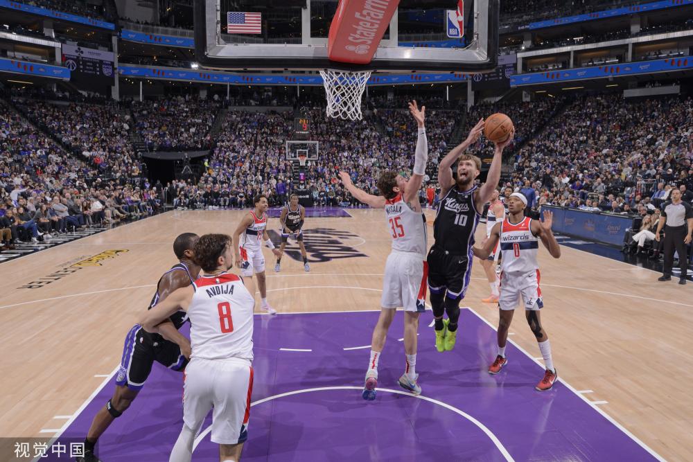 尤其当他有 尤其当他有